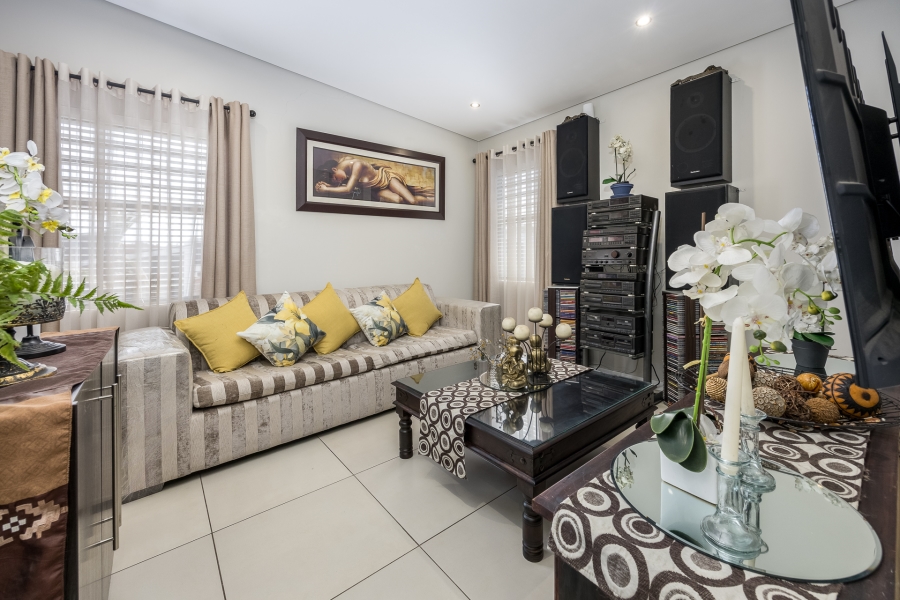 3 Bedroom Property for Sale in Haasendal Western Cape